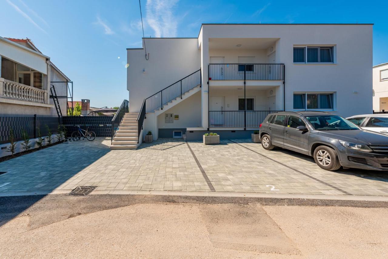 Apartmani Diva Zadar Bagian luar foto