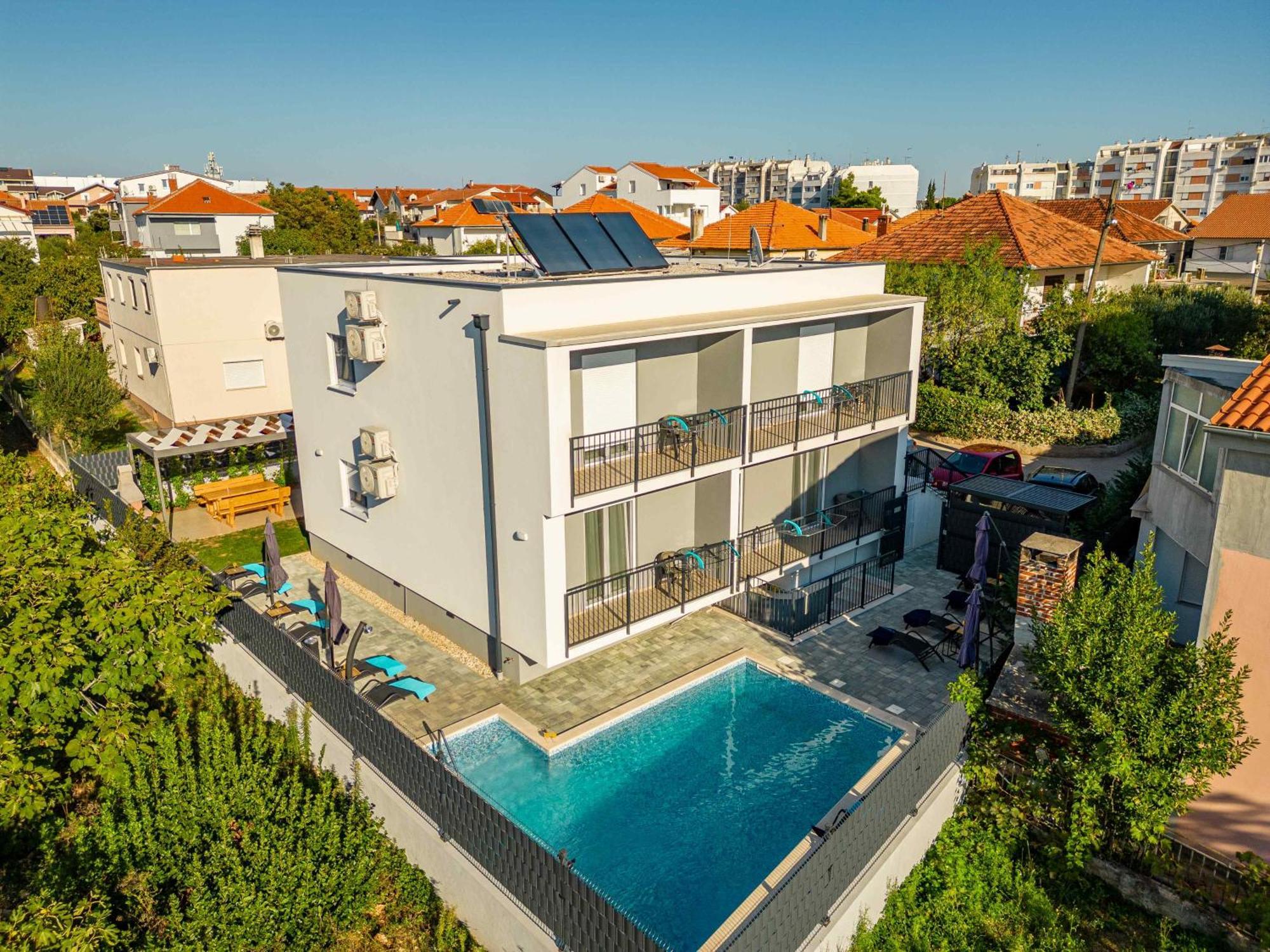 Apartmani Diva Zadar Bagian luar foto