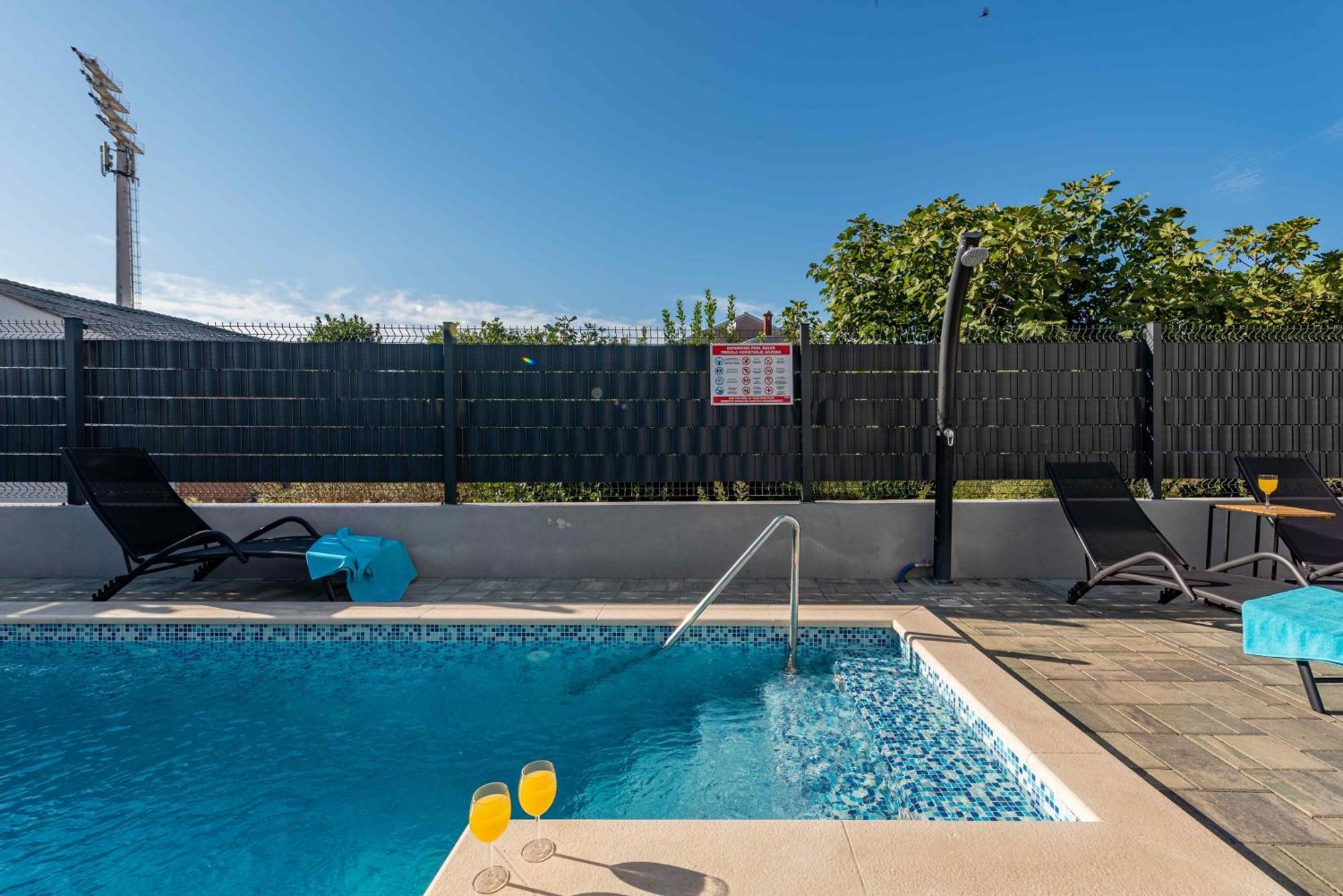 Apartmani Diva Zadar Bagian luar foto