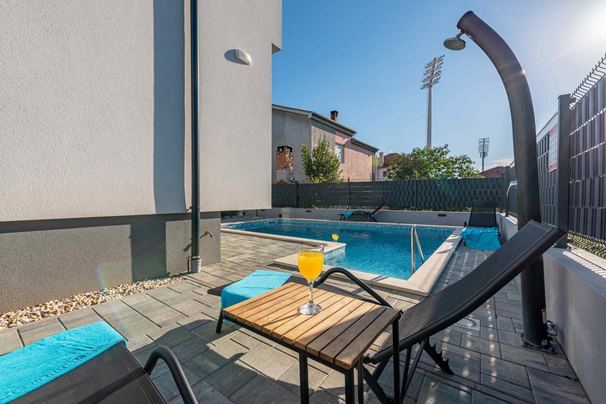 Apartmani Diva Zadar Bagian luar foto